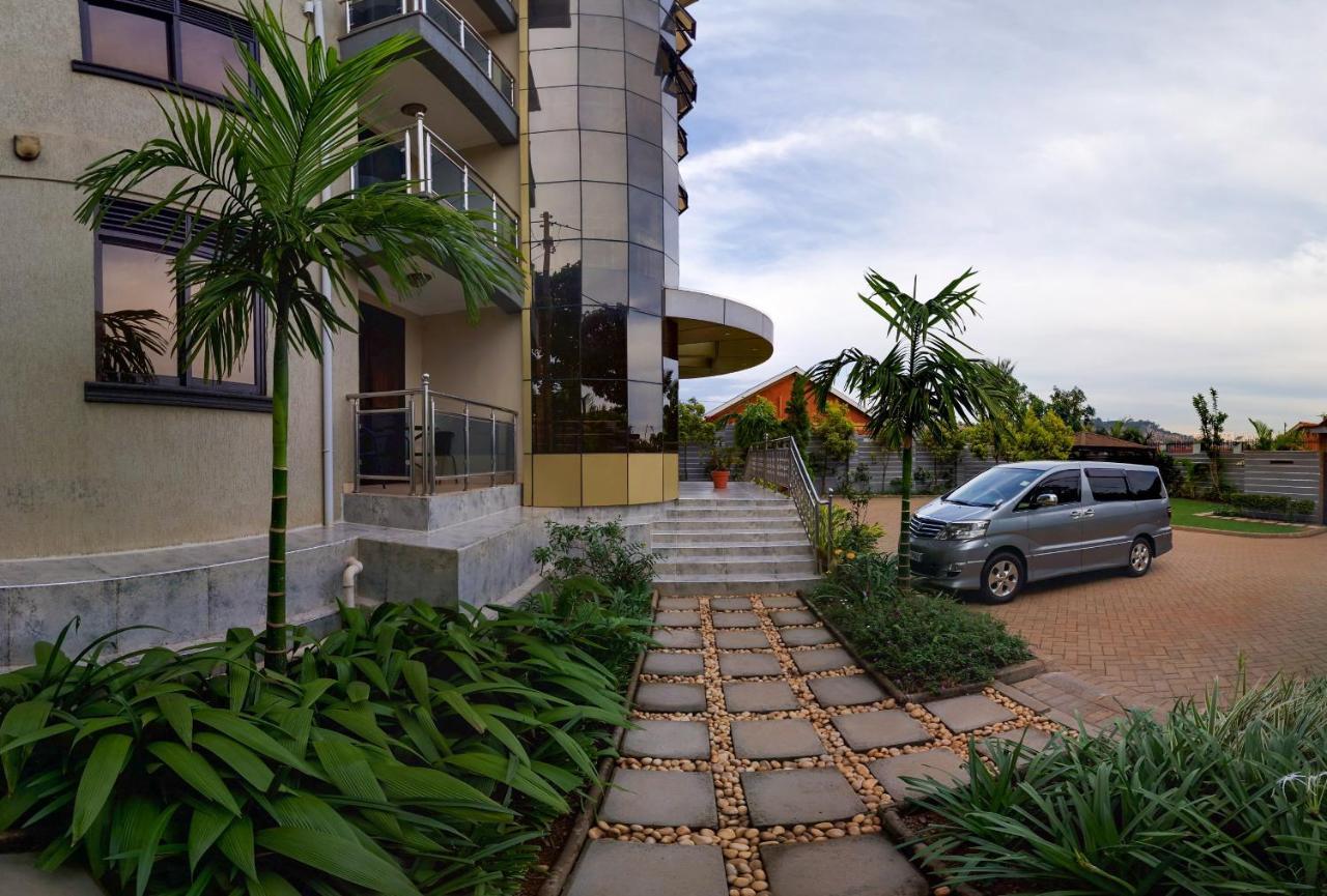 Eric Wilkins Apartments Lubowa Exterior foto