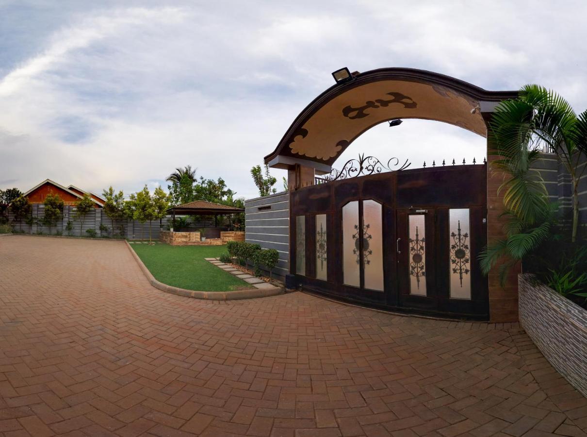Eric Wilkins Apartments Lubowa Exterior foto